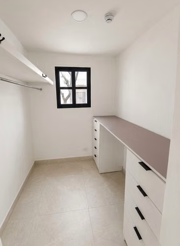 Casa dúplex remodelada en Los Flamingos, San Francisco — lista para mudarse! - Imagen 11