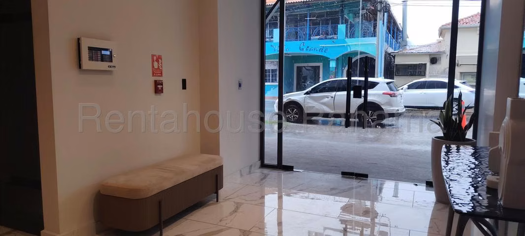 Apartamento en Alquiler en Bella Vista. EH - Imagen 8