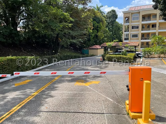 Venta de Acogedor y Espacioso Apartamento en Albrook 23*8897Mfk - Imagen 18