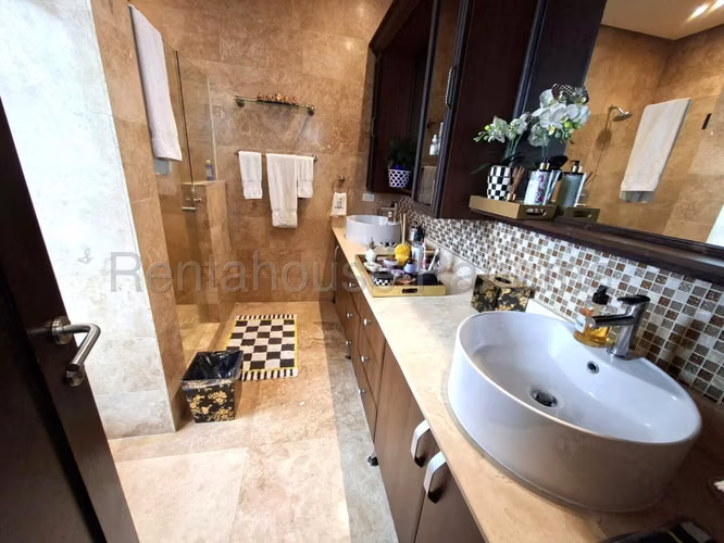 Venta Apartamento Punta Pacífica - YD