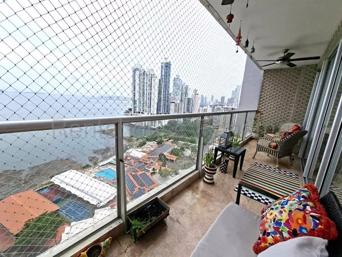 Venta Apartamento Punta Pacífica - YD