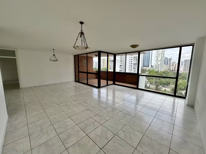 Se vende apartamento en Obarrio, Ph Vista Obarrio