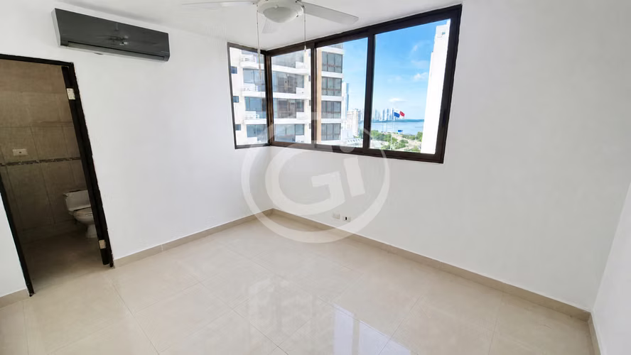 Venta Apartamento Reposeído San Francisco Bay Torre 400 Vista 360°