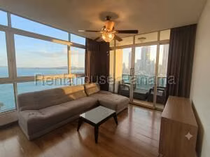Alquiler de Apartamento con 95m2 en Avenida Balboa PH Bayfront 27-977SR