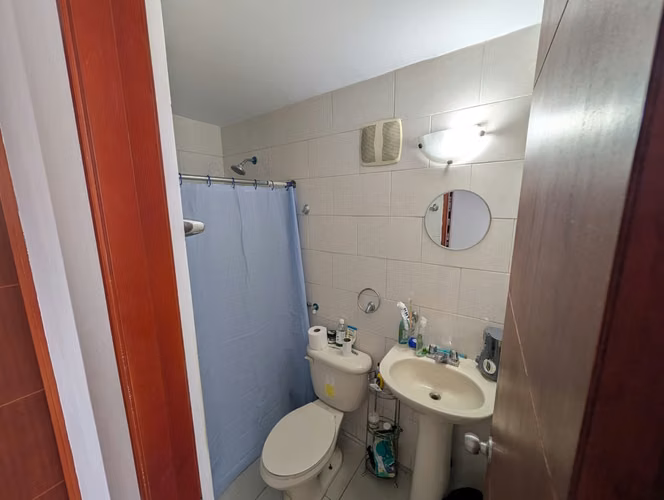 Apartamento en Via Transistmica I con 2 parkings y balcón
