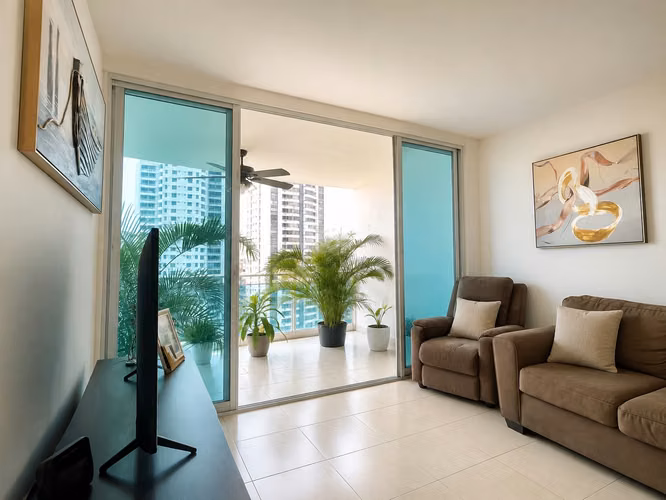 Apartamento en Venta en PH Mont Royale, El Cangrejo – 3 Recámaras