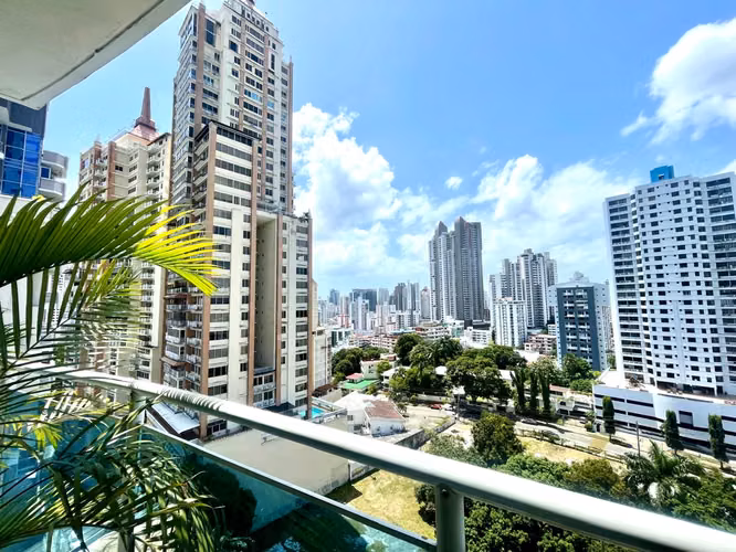 Apartamento en Venta en PH Mont Royale, El Cangrejo – 3 Recámaras