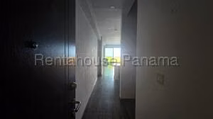 Venta de Apartamento con 104m2 en Avenida Ba,boa pH Element 27-1275SR