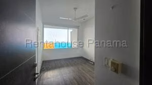 Venta de Apartamento con 104m2 en Avenida Ba,boa pH Element 27-1275SR