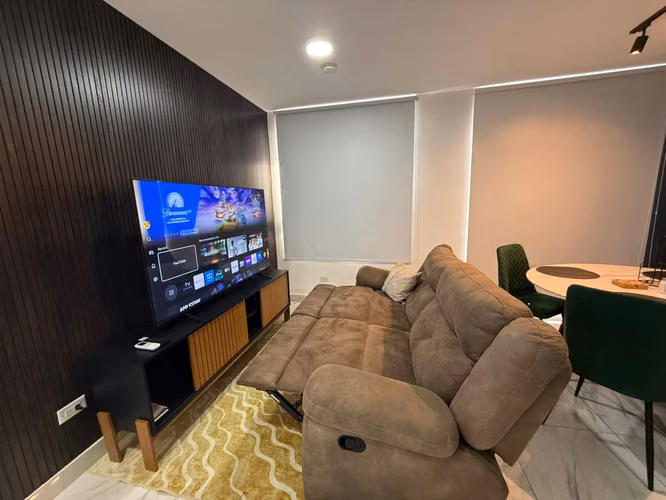 Apartamento en Calle 50 I Con balcón y 2 parking I especial para inversionistas