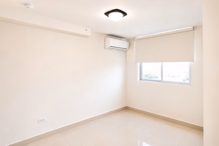 Apartamento en Via España  86m² |con balcón y 2 estacionamientos