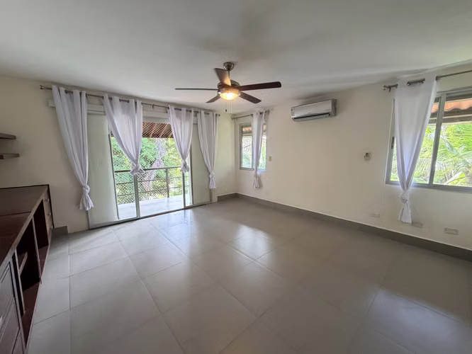 Casa Duplex en Clayton con jardín en calle privada - Imagen 11