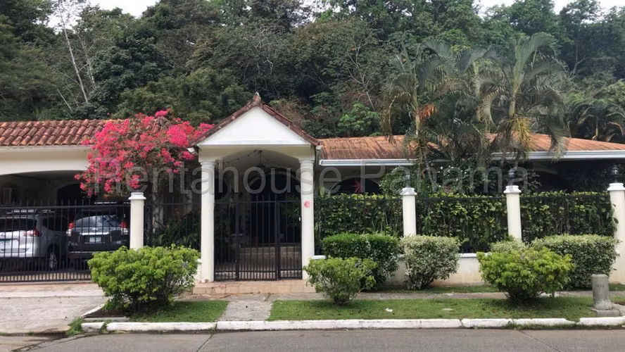 Se Alquila Casa en Ancon MDV27-1285