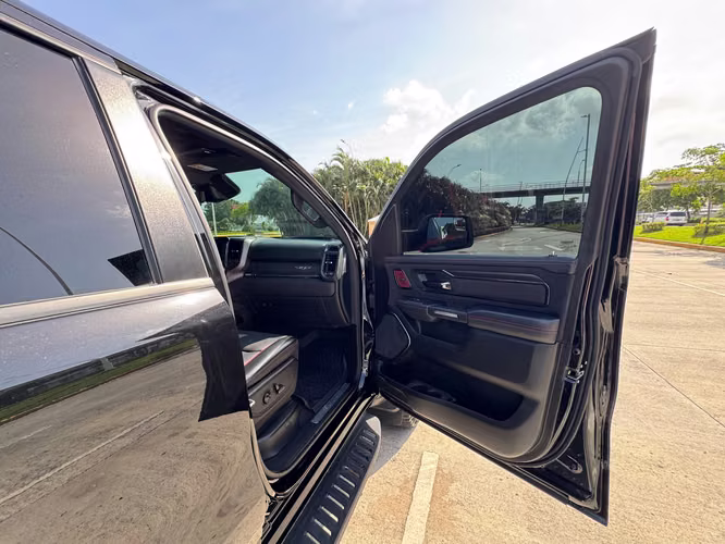 2022 RAM 1500 TRX - Imagen 15