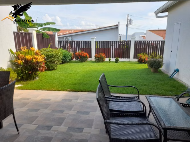 ÁGUILA BIENES RAÍCES VENDE CASA DE PLAYA EN CORONADO - Imagen 18