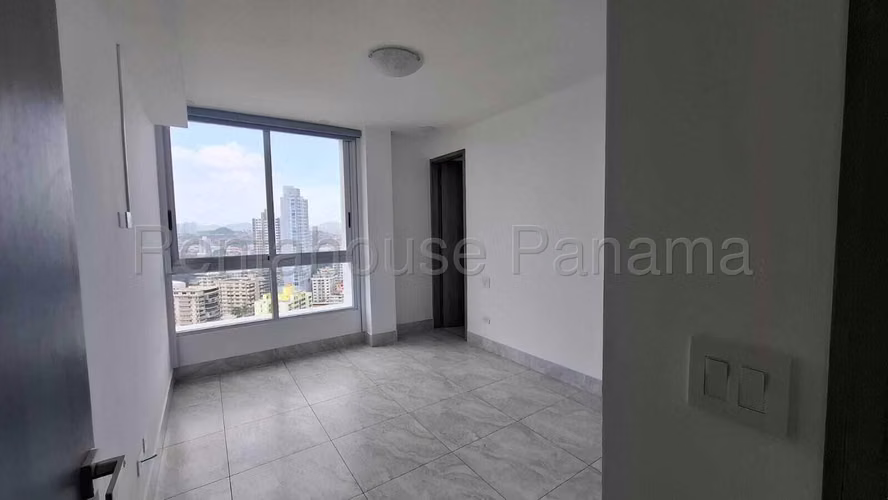 Venta de Apartamento en El Cangrejo Ph Luxor Tower CCO
