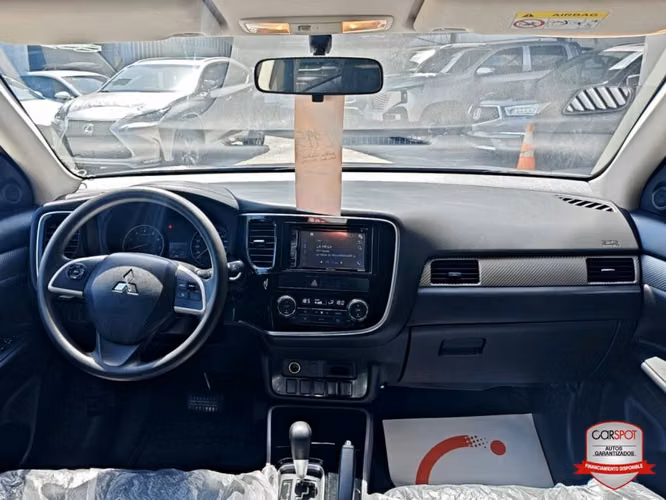 Mitsubishi Outlander 2018 Automática CI7459 - Imagen 10