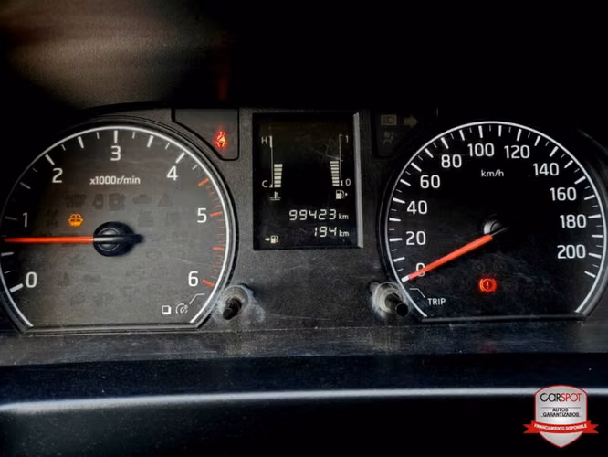 Nissan Urvan 2022 Manual EB9353 - Imagen 12