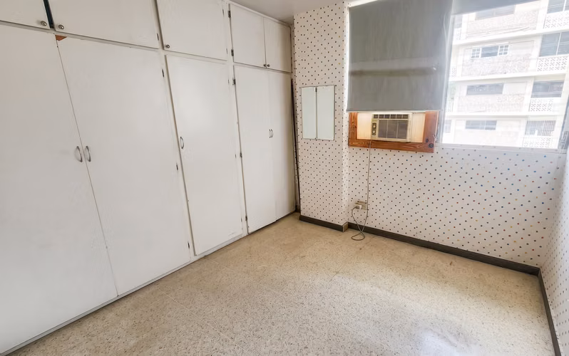 Venta de Apartamento en el Edificio Esmeralda, Bella Vista - Imagen 6