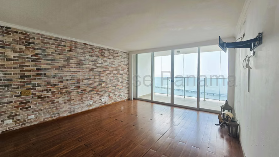 Venta de Apartamento en Coco del Mar Ph Nautica 320 Mts PD