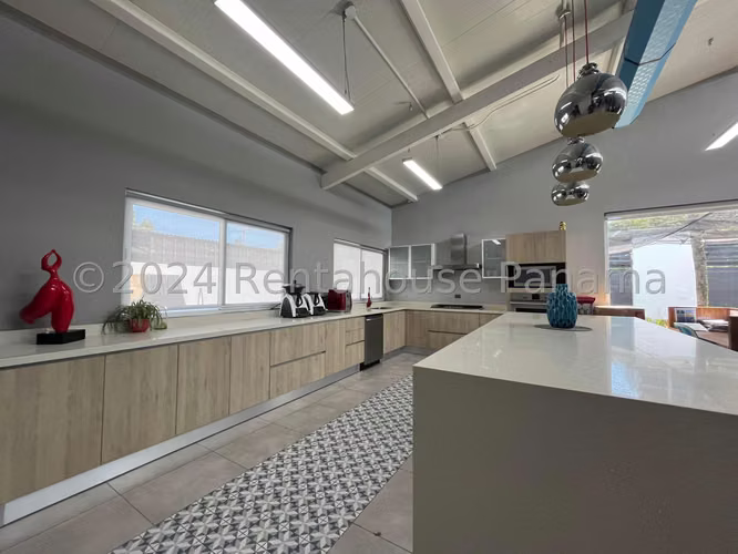 Venta de Oficina en Coco del Mar 717 Mts PD - Imagen 3