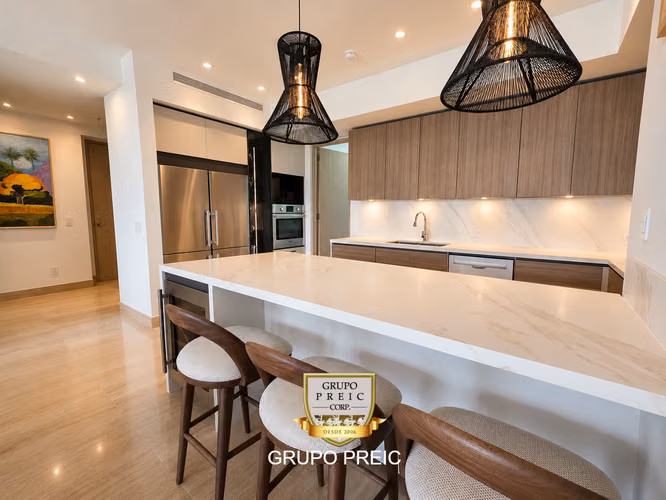 Apartamento en venta Santa Maria Ph Celeste CC