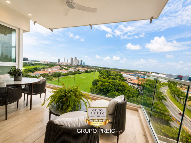 Apartamento en venta Santa Maria Ph Celeste CC