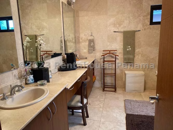 Casa en venta en PH El Doral Costa Sur - Imagen 11