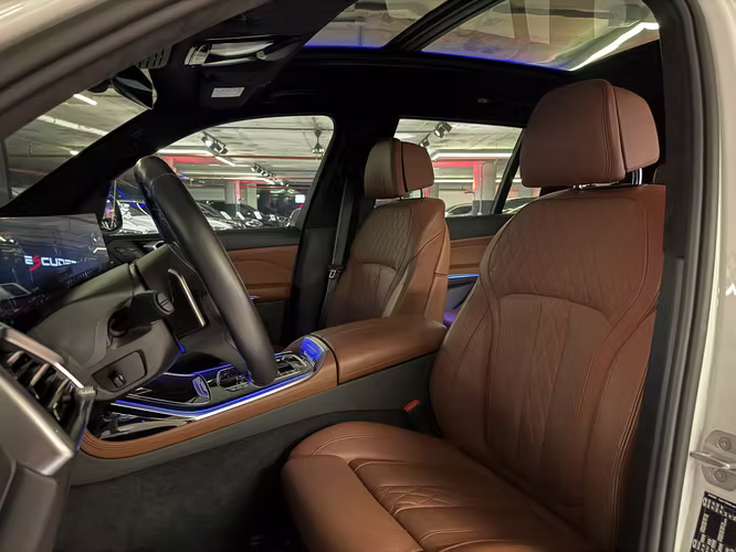 BMW X7 xDrive40i M SPORT 2024 - Imagen 16