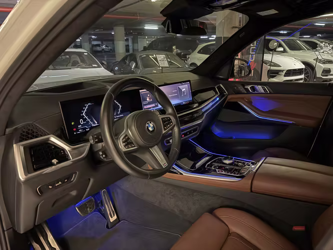 BMW X7 xDrive40i M SPORT 2024 - Imagen 11