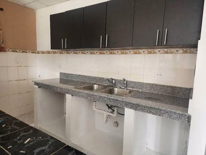 Se Alquila / Se Vende Casa Ciudad San Lorenzo - Imagen 6