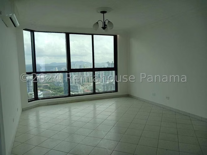 Lujoso Pent-house en Venta en Avenida Balboa 27PPM1298
