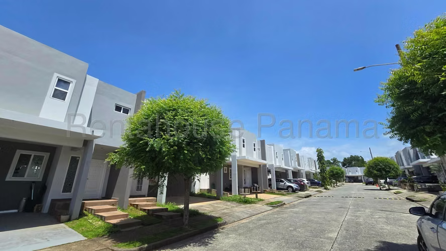 Hermosa Casa en Venta en Brisas del Golf 27PPM1271