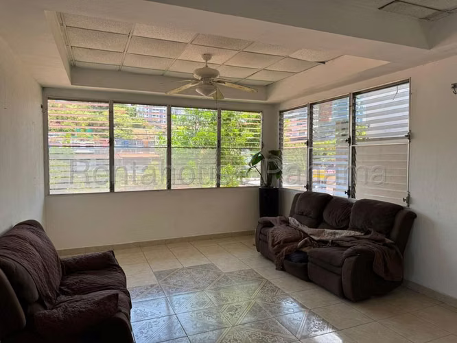 Venta de Casa en Betania I8245GRR