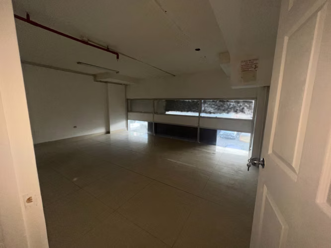 LOCAL COMERCIAL EN ALQUILER – CONDADO BUSINESS CENTER, CONDADO DEL REY