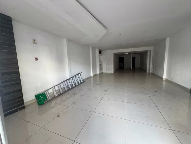 LOCAL COMERCIAL EN ALQUILER – CONDADO BUSINESS CENTER, CONDADO DEL REY