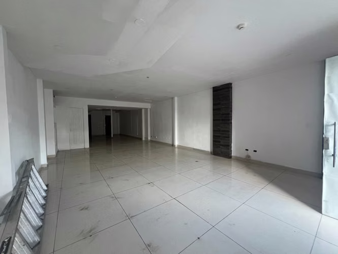 LOCAL COMERCIAL EN ALQUILER – CONDADO BUSINESS CENTER, CONDADO DEL REY