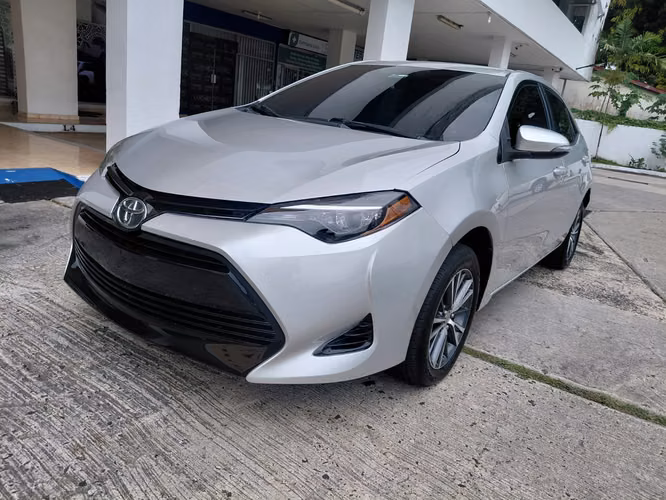 TOYOTA COROLLA 2018 AUTOMATICO