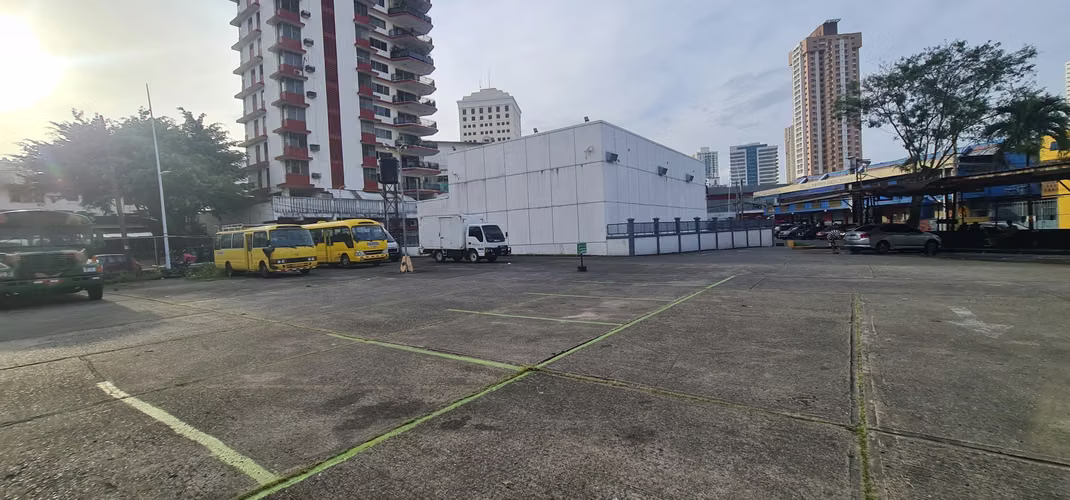 Alquiler de bodega en Obarrio, excelente oportunidad - Imagen 8