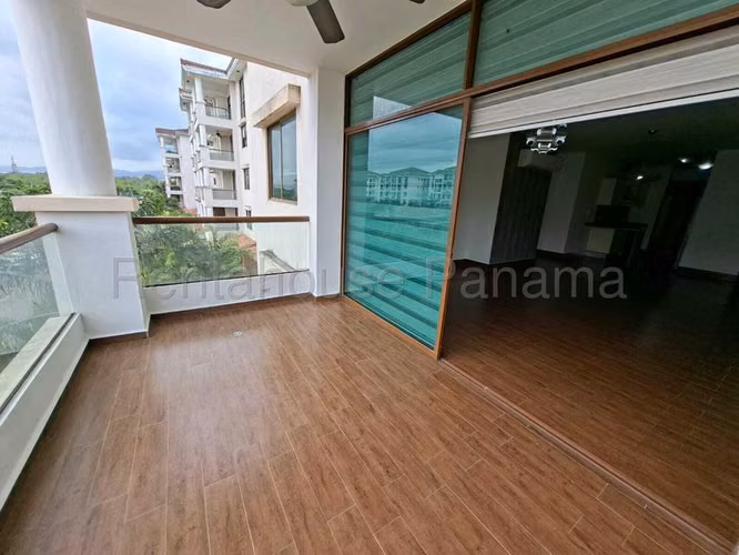 Apartamento en venta PH Costamare Costa Sur