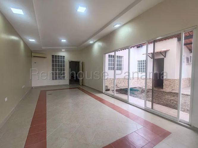 Casa en Venta en Brisas Del Golf JG - Imagen 2