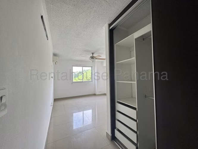 Apartamento en Venta en Altos de Panama JG
