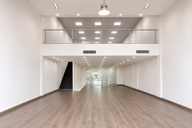 Commercial premises for rent on Calle 50, 260 m²