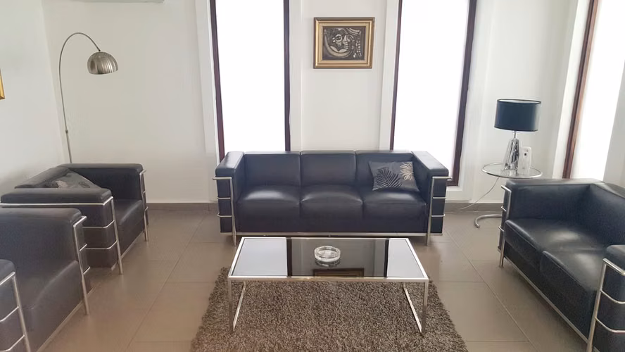 Alquiler y Venta – Casa Dúplex en Obarrio, Residencial o Comercial - Imagen 2