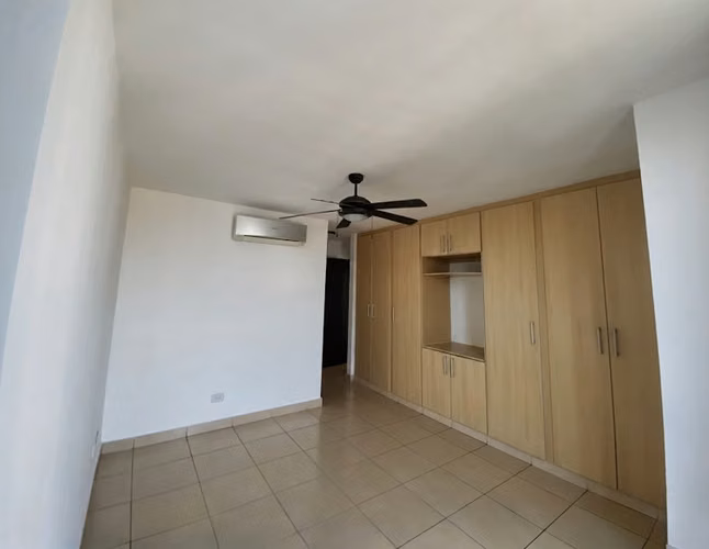 Apartamento en La Loma I linea blanca I 2 Rec I con balcon y 2 parking - Imagen 9