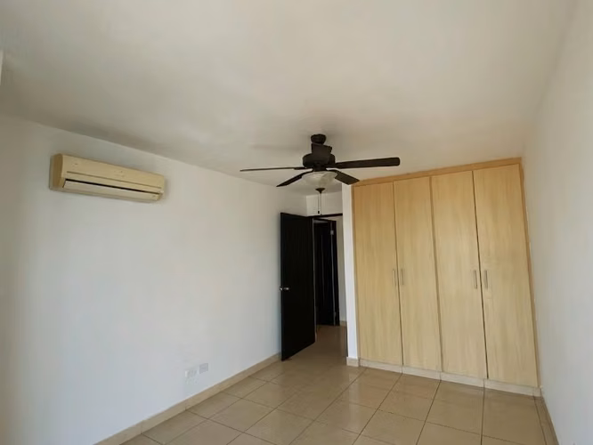 Apartamento en La Loma I linea blanca I 2 Rec I con balcon y 2 parking - Imagen 6
