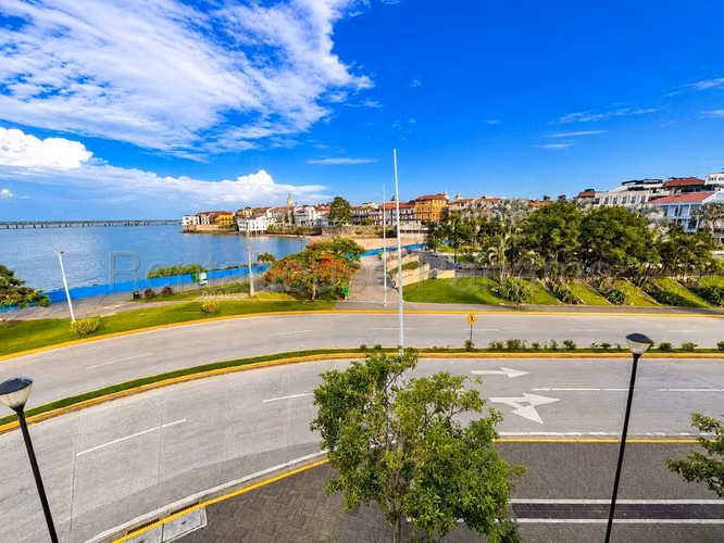 Local Comercial en Alquiler en Casco Antiguo JG - Imagen 19