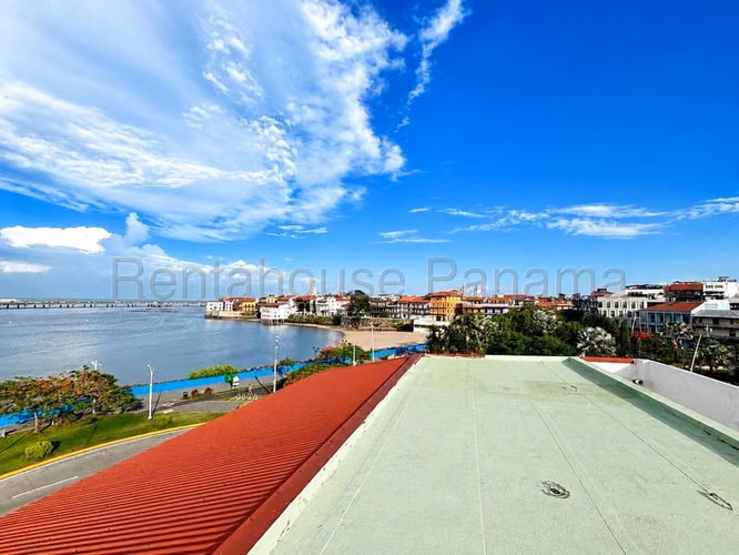 Local Comercial en Alquiler en Casco Antiguo JG - Imagen 15