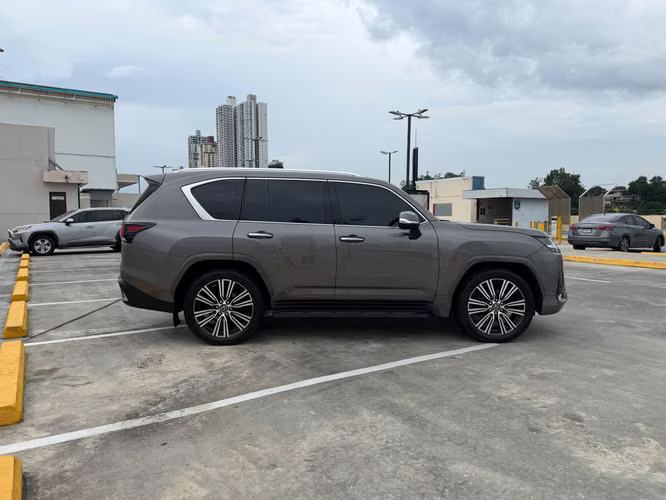 LEXUS LX,900.00$ - Imagen 6