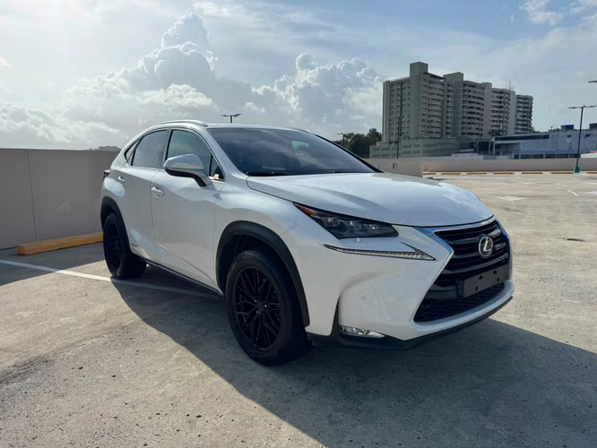 LEXUS NX300H 2015 13,900.00$ - Imagen 3